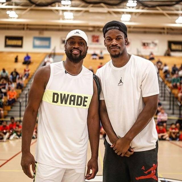 次夹击的暴 次夹击的暴