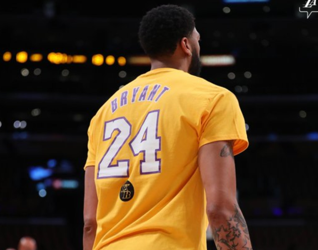 而不是孤勇 而不是孤勇