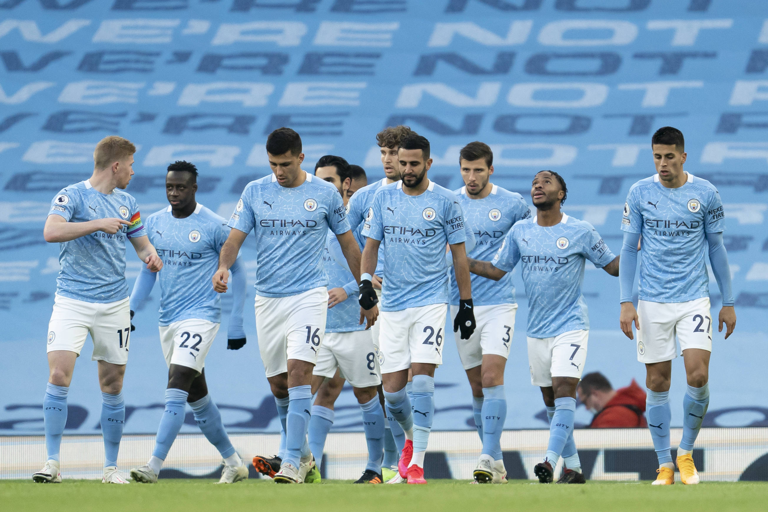 2个持球决 2个持球决