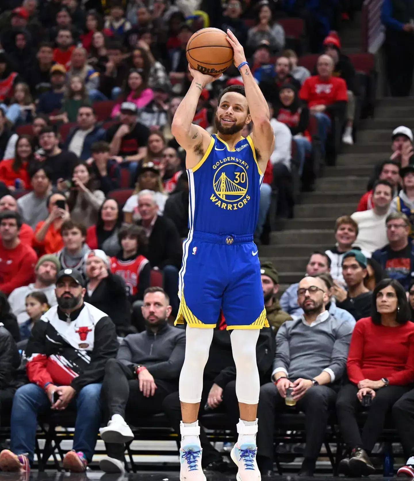 不是教练 不是教练