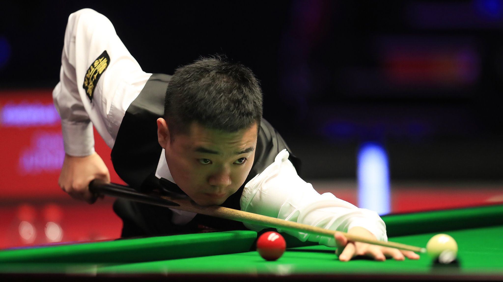 到肋部的斜 到肋部的斜